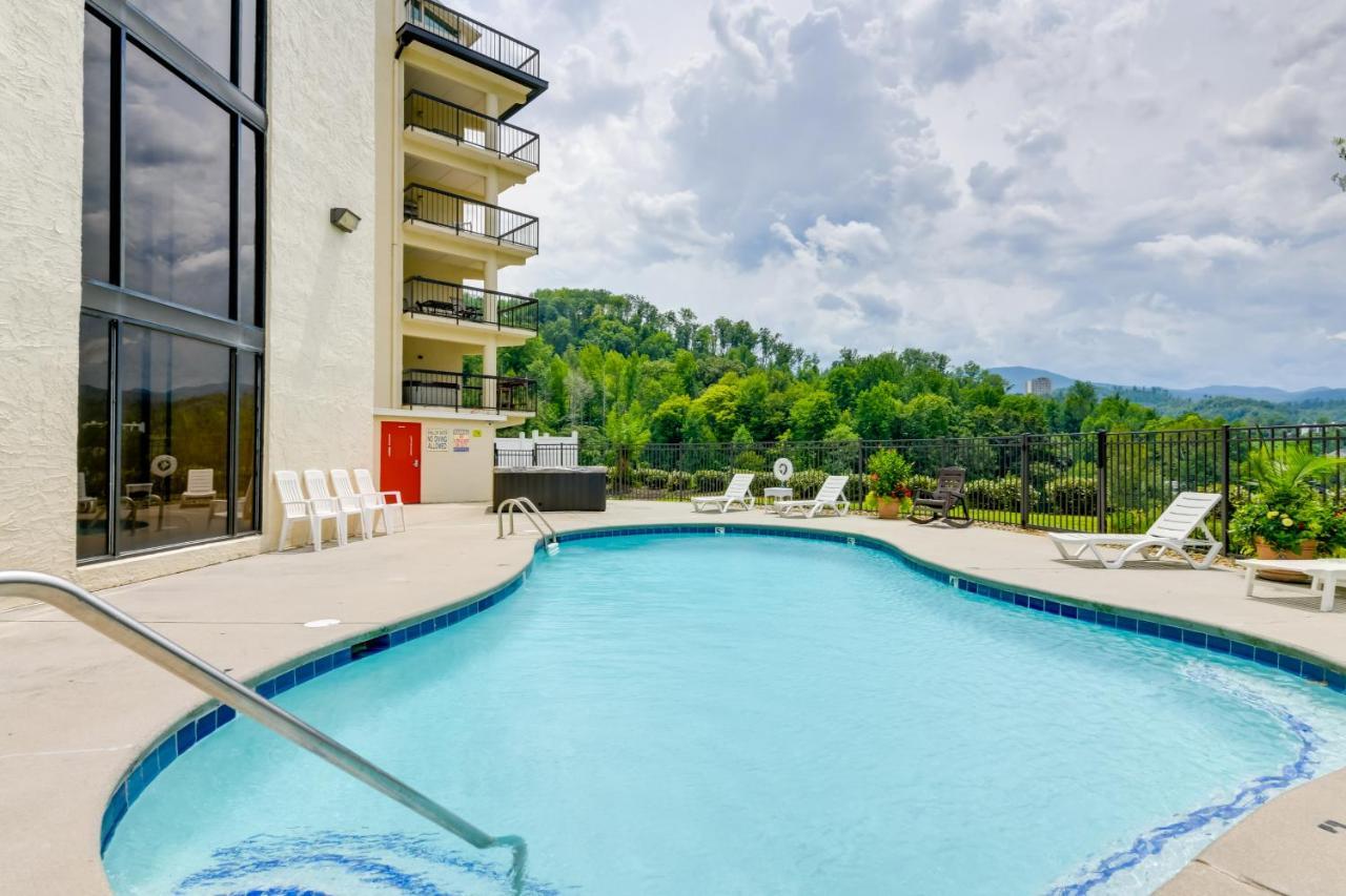Dtwn Gatlinburg Studio Pool Access! Exterior photo